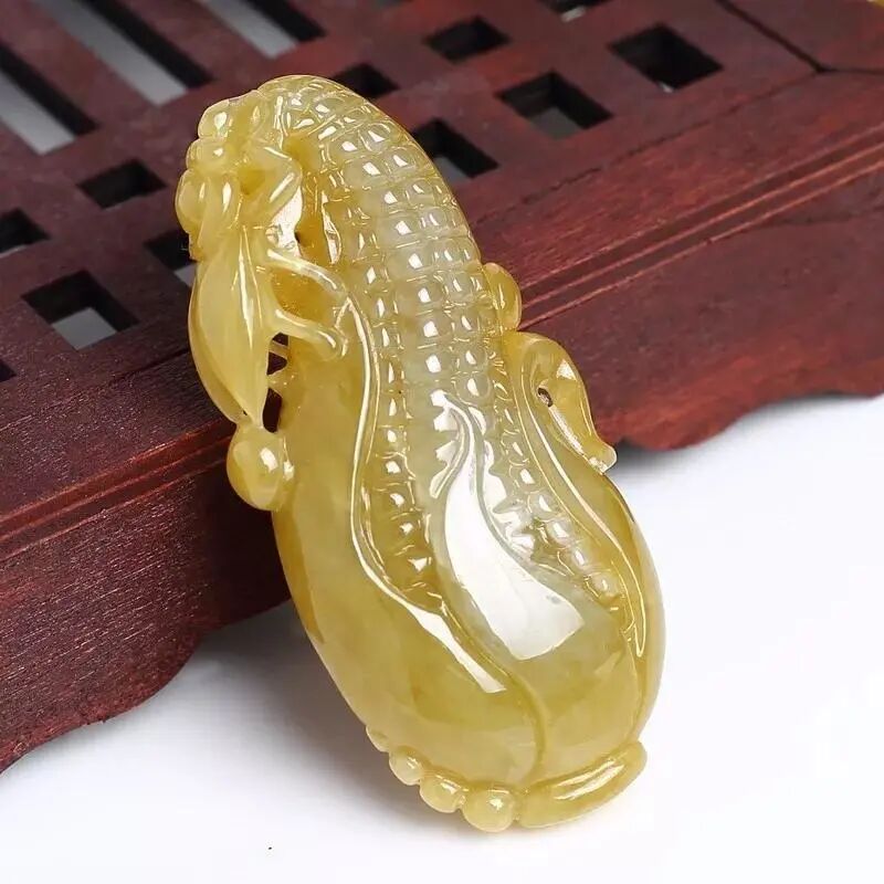 黄翡有什么特别之处？天然黄翡的价格如何？