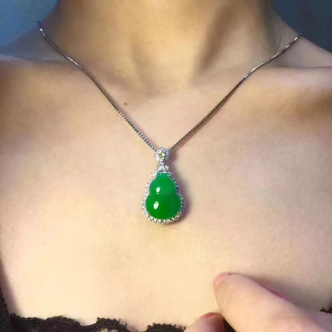 什么人适合翡翠葫芦？翡翠葫芦的寓意有哪些？