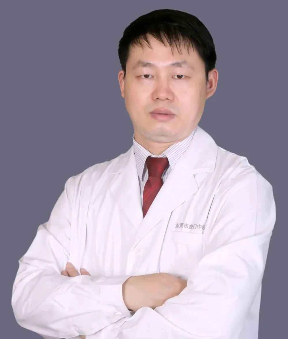 针灸治疗仪什么品牌好脊柱侧弯不用慌，“龙氏正骨”帮您忙~_https://www.jmylbn.com_新闻资讯_第42张