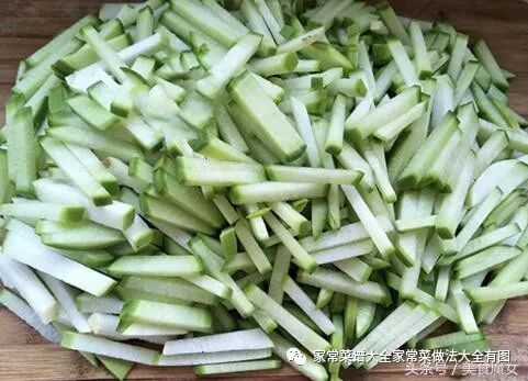 腌制青萝卜的方法,特别好吃,实惠又干净,冬季必备!