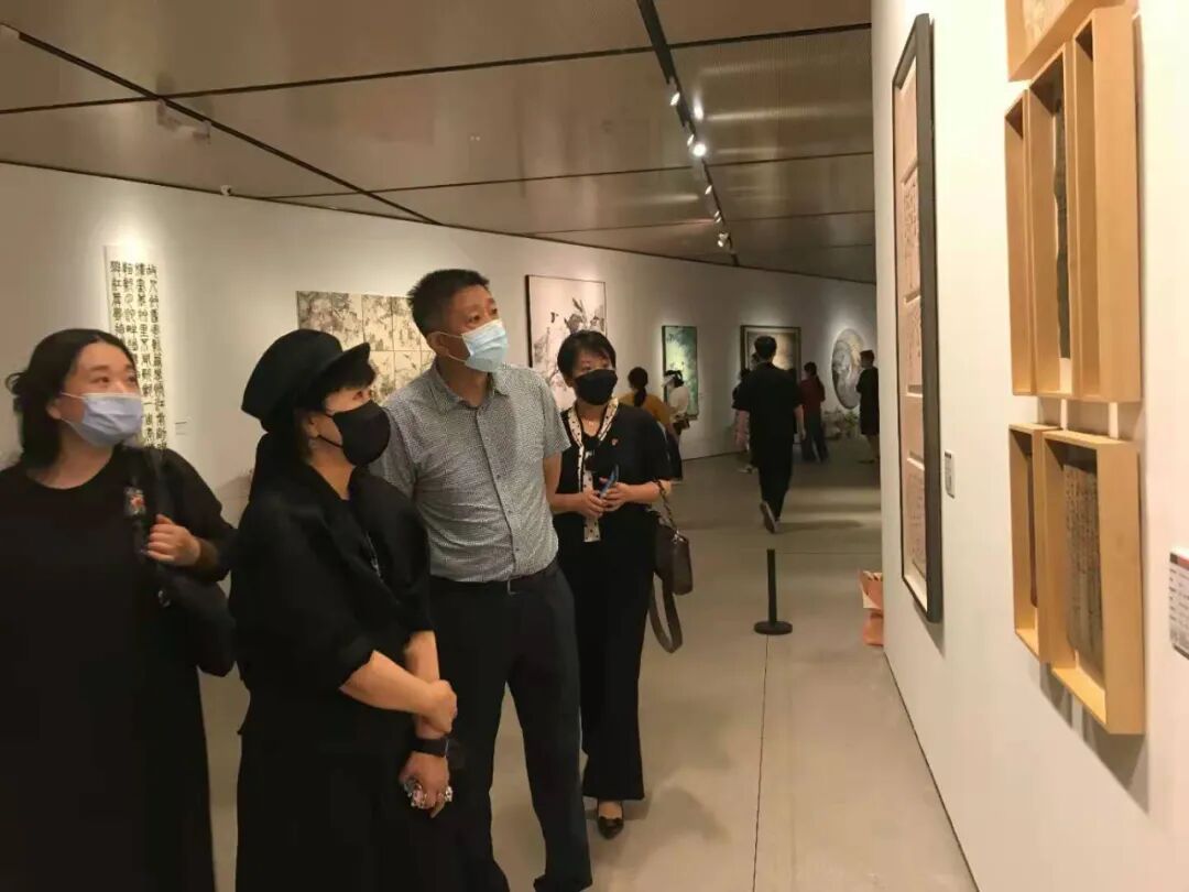 中国工艺美术学会_电视美术制景工艺_中国美术学会