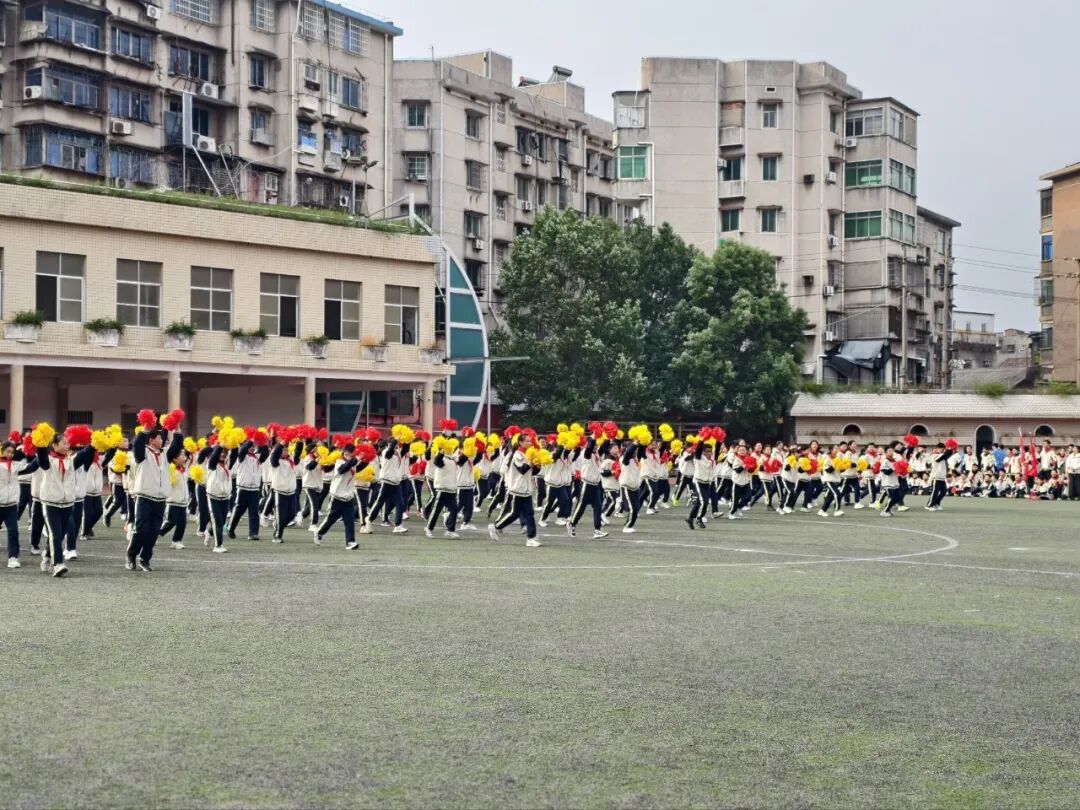 校园动态 | 益动青春，智起未来——记湘潭市益智中学2025年师生趣味运动会