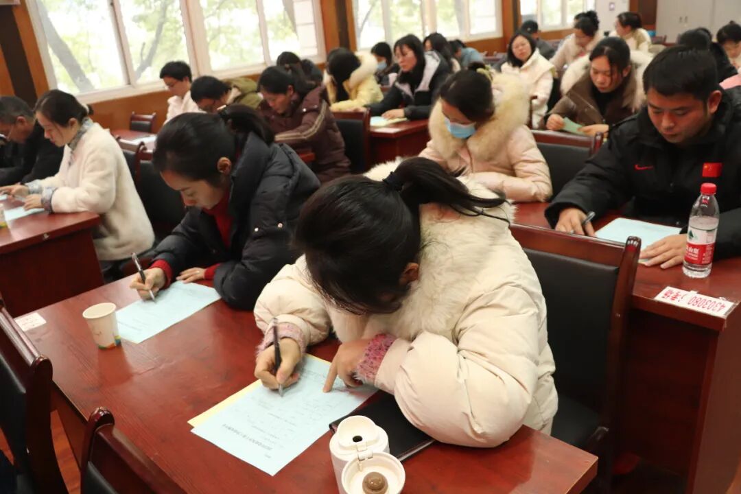 校园动态 | 求真务实述职责 履践致远再出发 ——湘潭市益智中学顺利完成2023年度绩效考核述职测评