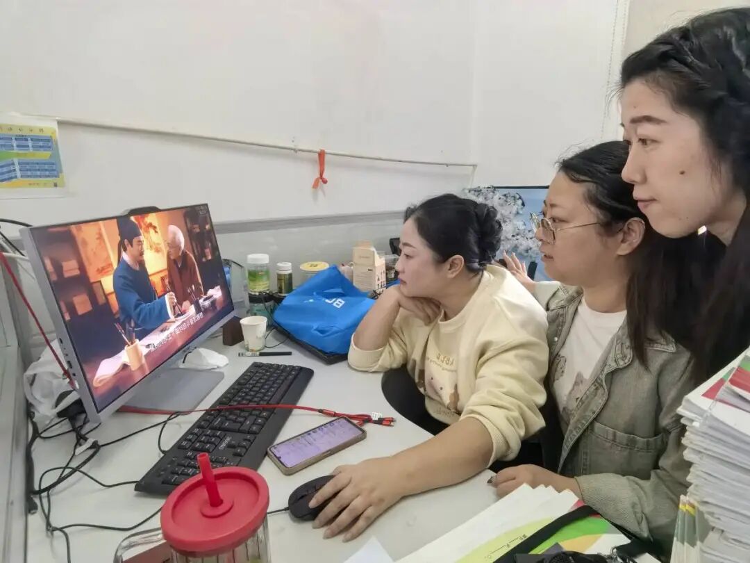 教学教研 | 协作暖校园，成长铸根基——湘潭市益智中学市直片区 “新视野”现场教学赛课纪实