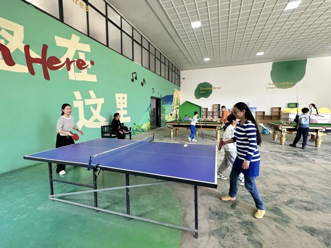工会活动 | 秋日盈笑语，田园悠然情——记湘潭市益智中学工会赴乡泮时光开展秋游活动