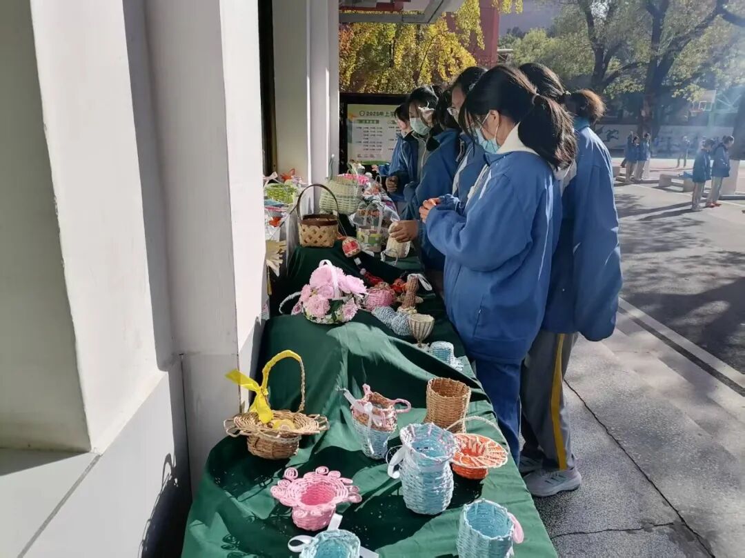 增益长智 | 巧手编纸藤，匠心筑雅趣——湘潭市益智中学八年级劳动课特色作品展示
