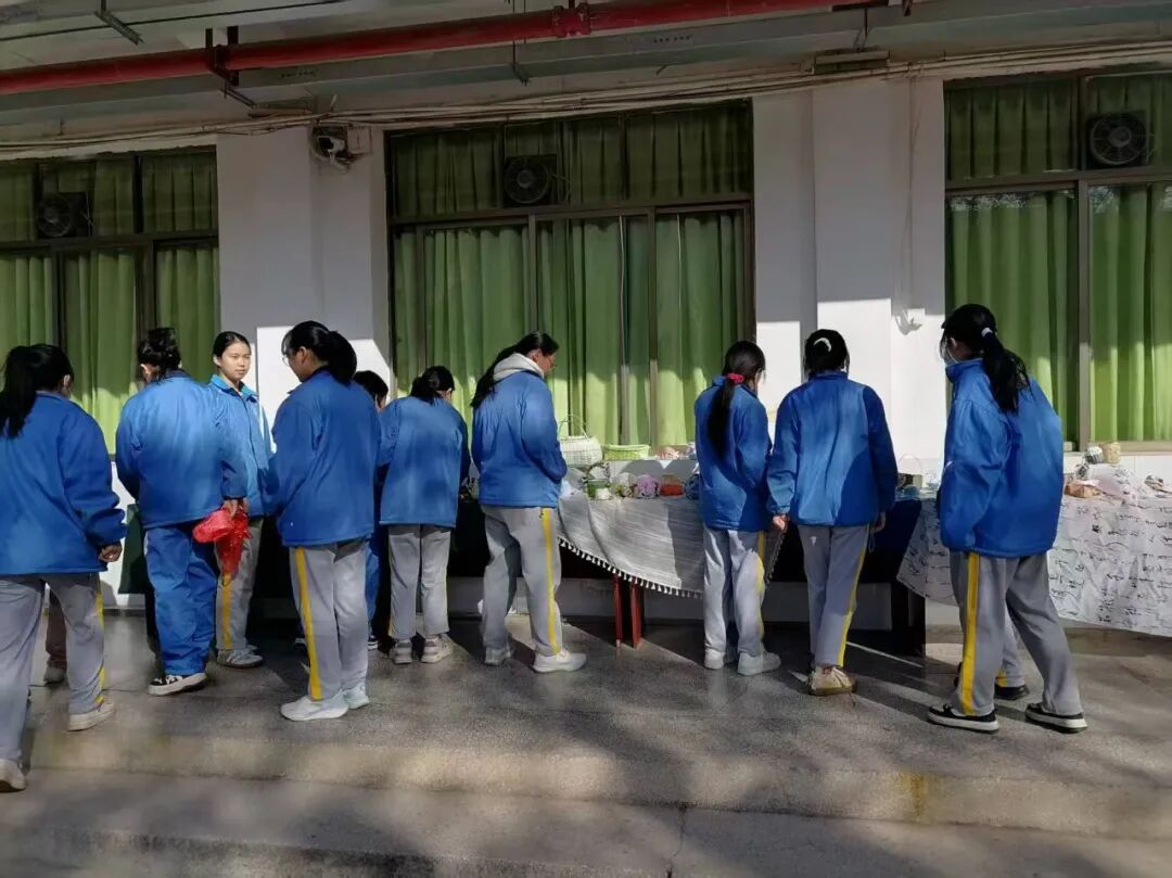 增益长智 | 巧手编纸藤，匠心筑雅趣——湘潭市益智中学八年级劳动课特色作品展示