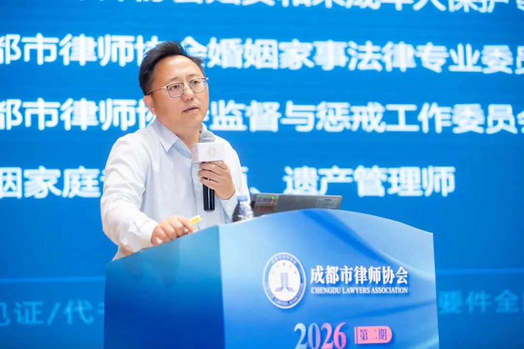 ZENG3720.jpg