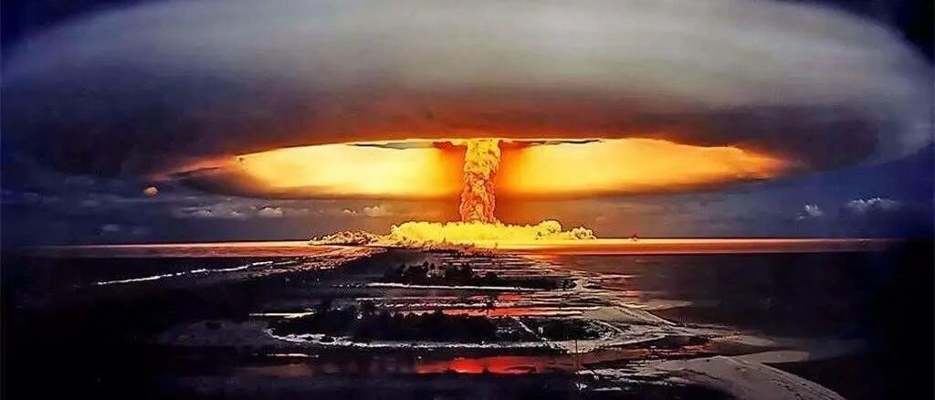 中美互关总领馆事件，美国还是太天真了！