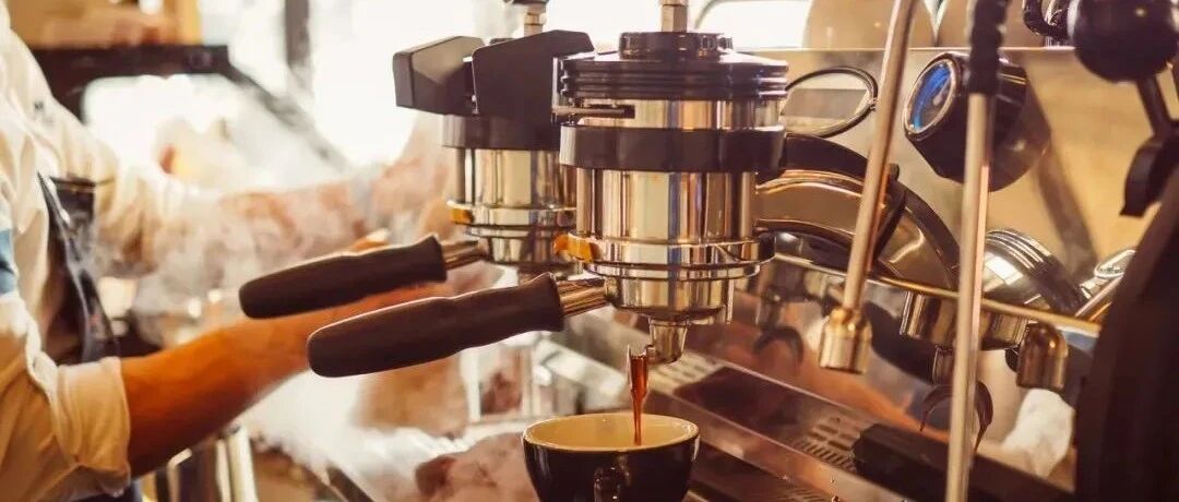 辞职开店的年轻人：3个月开倒一家店；半年亏掉18万