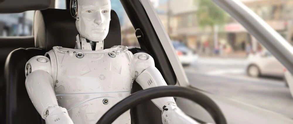 不要尝试挑战人性，放弃自动驾驶幻想