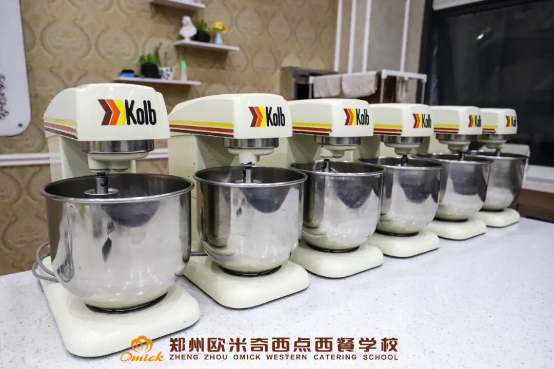 图片[26]-河南哪家西点军校培训学校最好？ 郑州奥米奇西点学校怎么样？-首码网-网上创业赚钱首码项目发布推广平台