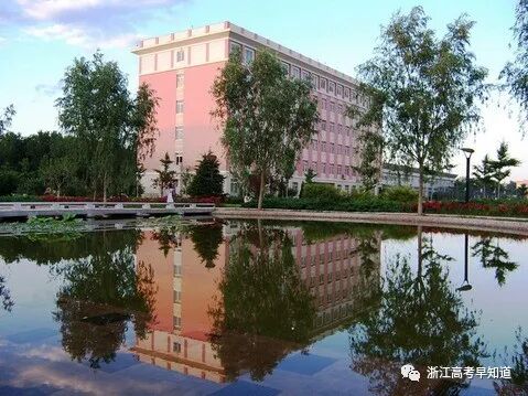 內(nèi)蒙古農(nóng)大高考分?jǐn)?shù)線_2024年內(nèi)蒙古農(nóng)業(yè)大學(xué)錄取分?jǐn)?shù)線(2024各省份錄取分?jǐn)?shù)線及位次排名)_內(nèi)蒙古農(nóng)業(yè)大學(xué)錄取位次