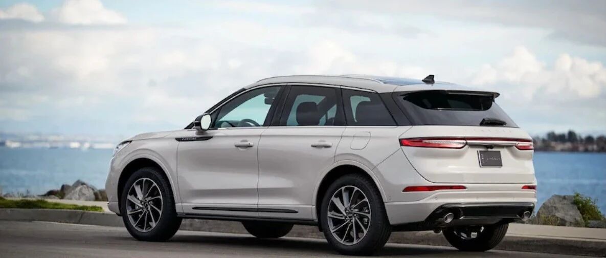 1.3T要价30万，品牌溢价太过分，买奔驰GLB不如买林肯冒险家