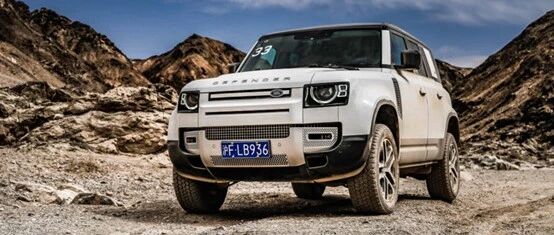 试驾路虎全新卫士后，你才能真正理解英式硬派SUV的野性与舒适的兼容之道！