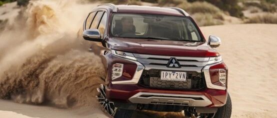 全系托森+V6却仍不到30万，全新帕杰罗·劲畅的“山猫情怀”