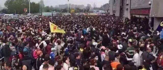 上海伴游招聘_上海日薪招聘伴游_上海伴游招聘50万月薪