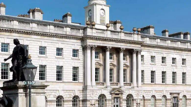 拉丁文翻译器_拉丁文在线翻译器_拉丁文翻译器在线翻译