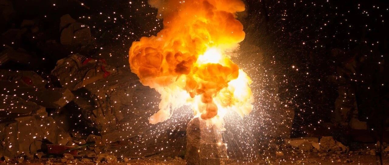 特朗普指责大选被干预，炮轰疫苗巨头，推特刚刚宣布重大决定！全球新冠病例超丹麦人口10倍，这些高增长医药股会否被错杀