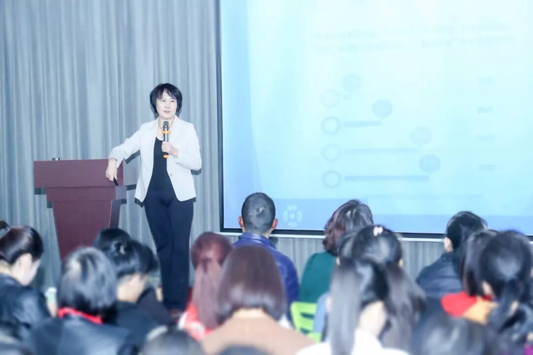 无限极携手南方都市报，举办第4期健康大讲堂