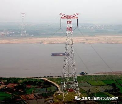 楔形绝缘耐张线夹组装_耐张塔_耐张塔和直线塔