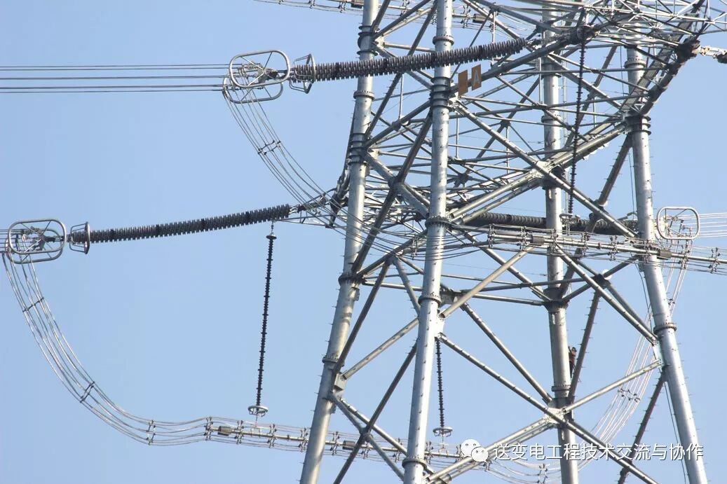耐张塔和直线塔_耐张塔_楔形绝缘耐张线夹组装