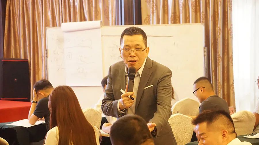 营销与财务，经理人必须提升的2大能力
