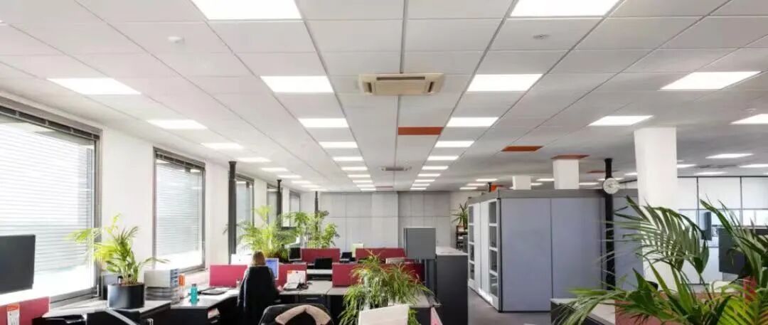 夜間不開放運作的時候需要自動關閉。