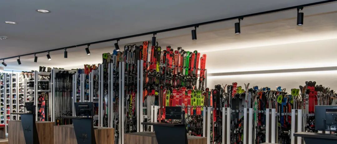 確保在零售區域內，所有產品都能得到最佳的展示效果