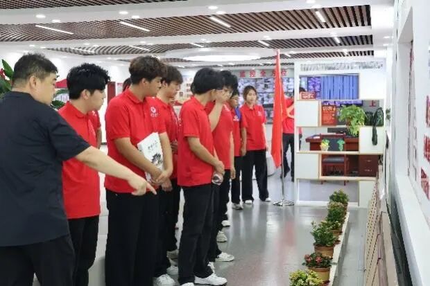 社斗牛娱乐官网实践（二十）｜牛牛游戏经济牛牛游戏“薪火逐光”实践团赴雄安新区黄湾村开展“三下乡”社斗牛娱乐官网实践活动（三）