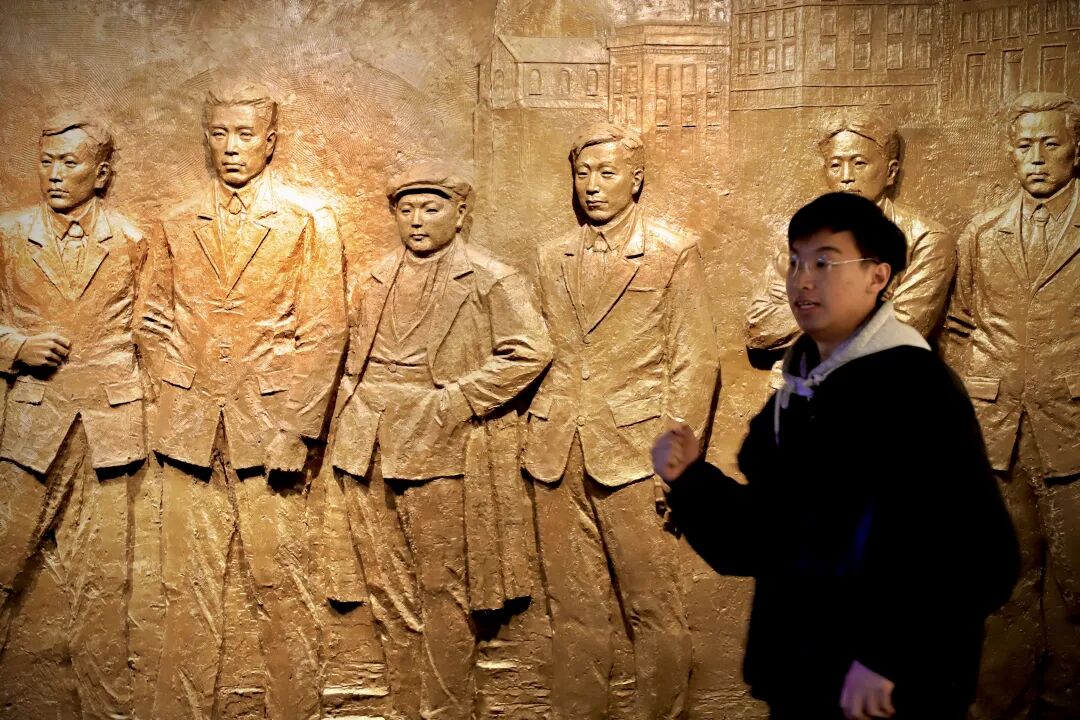 行走的思政课|牛牛游戏蒲公英青年讲习社赴留法勤工俭学纪念馆开展“行走的思政课”