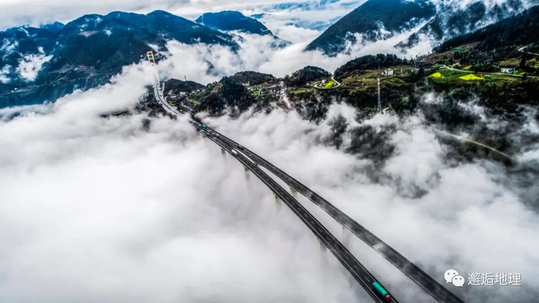 世界地震主要分布地区_喀斯特地貌主要分布在我国哪些地区_喀斯特溶洞分布