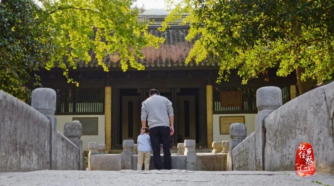 一条街108座祠堂？他们不是修祠堂上瘾，而是要让后人记住来时的