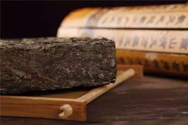 茯茶养胃，“养”在哪里？中秋佳节食杂胃难受，那就喝喝茯茶养胃