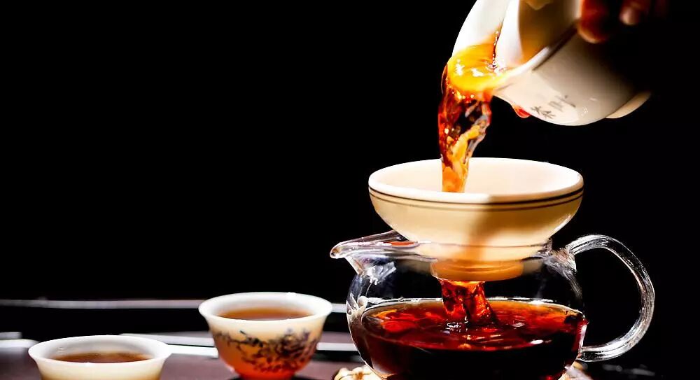 夏天是痛风病的高发期，那痛风者能喝黑茶吗？