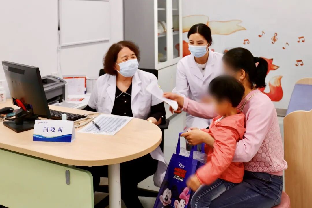 洗胃去什么科学科巡礼 ｜ 第五期 • 西乡县人民医院儿一科：清澈的爱 只为儿童健康成长_https://www.jmylbn.com_新闻资讯_第56张