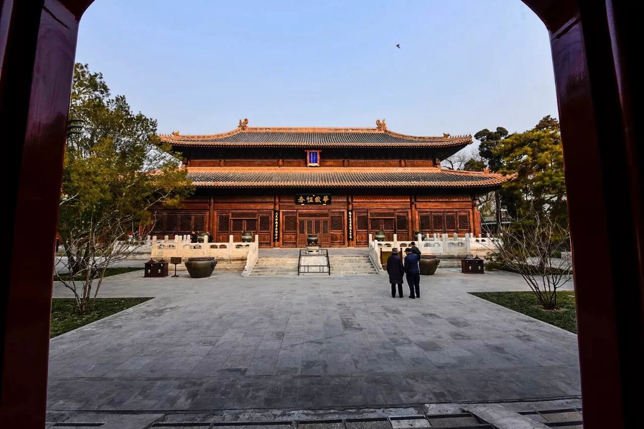 北海公园皇家园林的典范