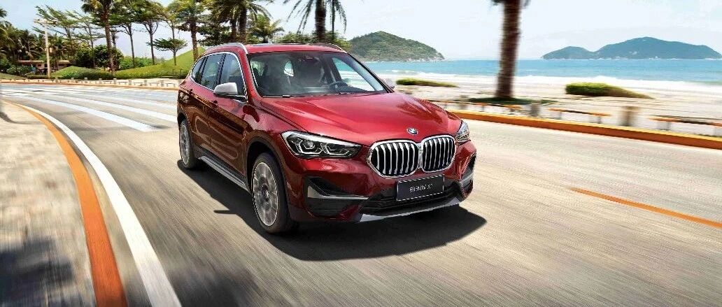 26.68万起，空间堪比奔驰GLC，这辆三缸宝马为何能月销破万？