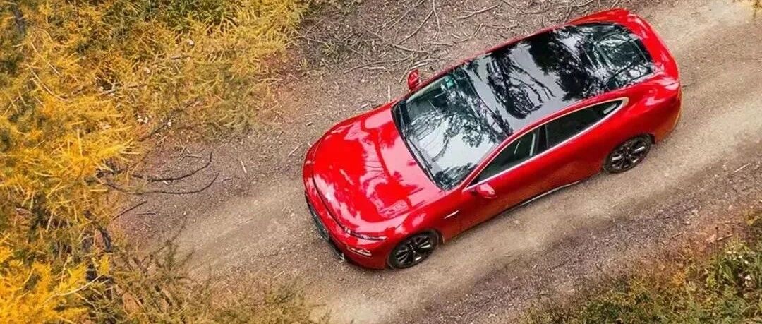 排队充电、打架抢桩、不开空调：电动车到底能不能长途出行？