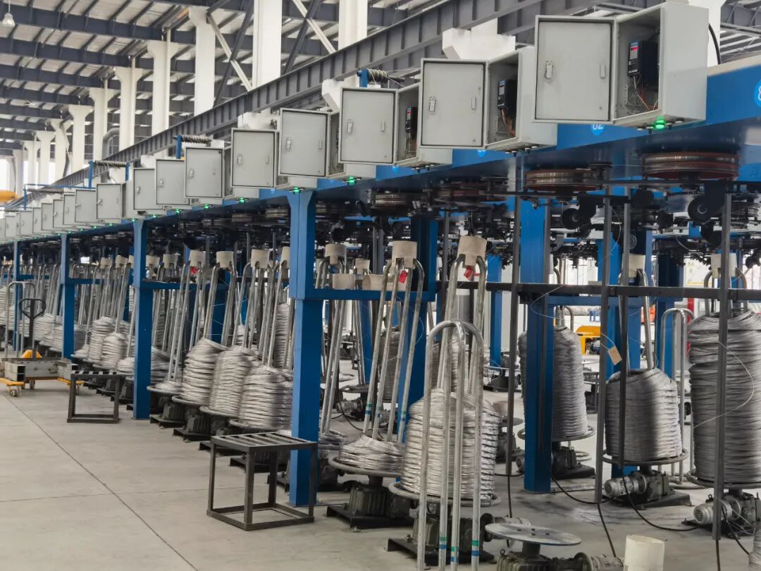 亢振峰带队赴江苏兴化围绕金属制品行业开展招商活动