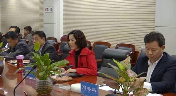 赵雅丽对考察组一行来韩为我市物流发展把脉问诊表示