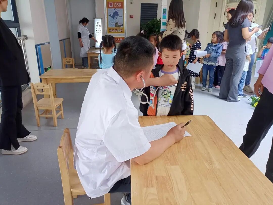 柯坦分院:开展辖区内幼儿园儿童健康体检--医院新闻