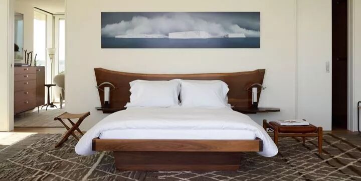 10间设计巧妙的空间，配有大型装饰画