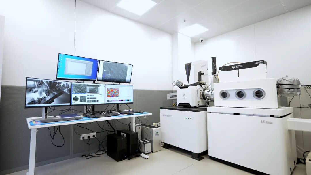 國內首套全國產(chǎn)蠕變電鏡系統，助力先進(jìn)結構材料研究創(chuàng  )新