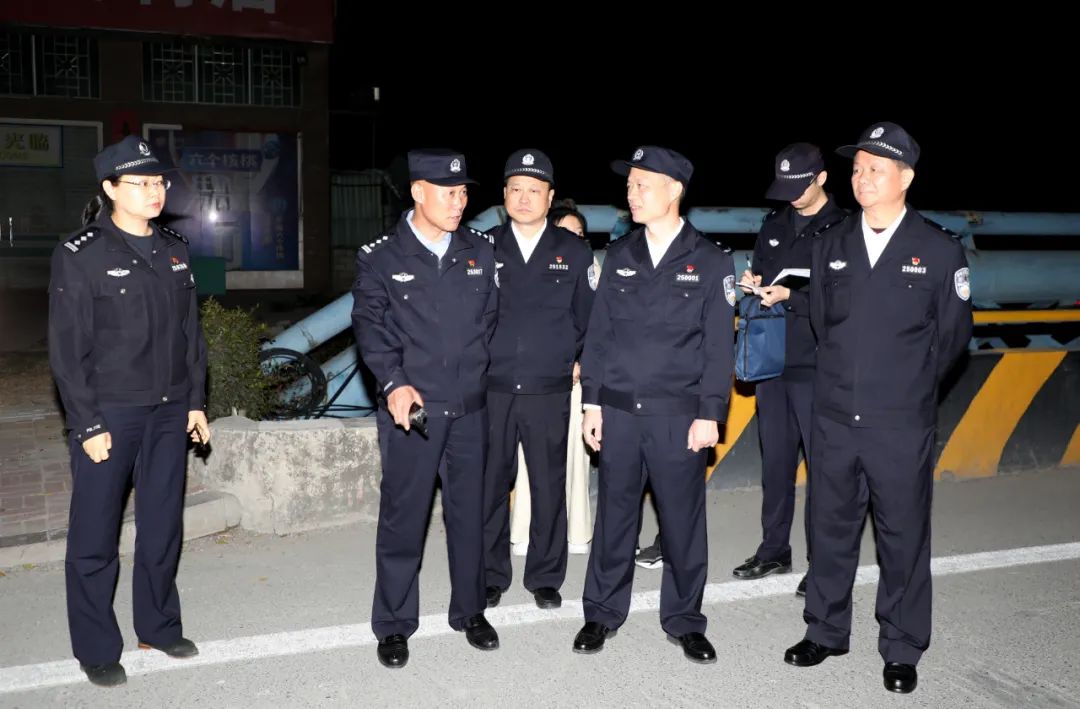 市公安局常务副局长林汉文,指挥中心主任姚秋扬,治安支队支队长李钰昌