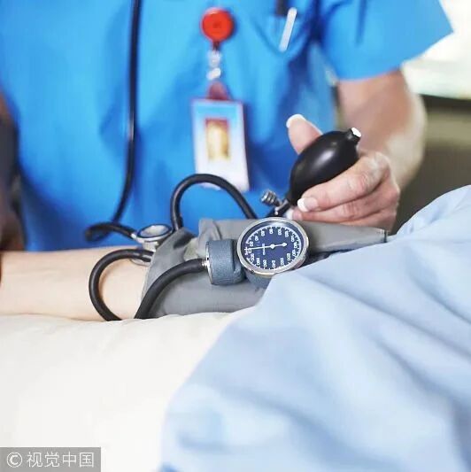 男医生单独对女患者肛检 女方索赔20万