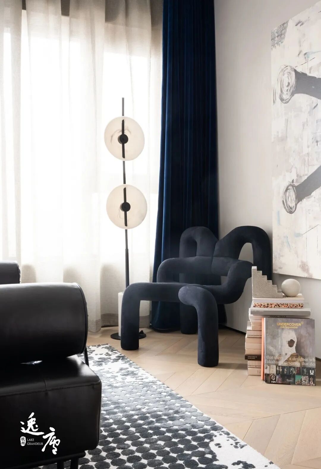 旋转门怎么装_旋转隔断的组成图解_旋转门隔断