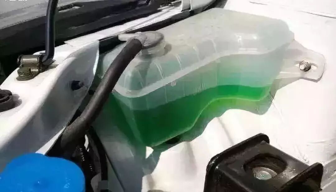 不换防冻液？小心发动机随时罢工！