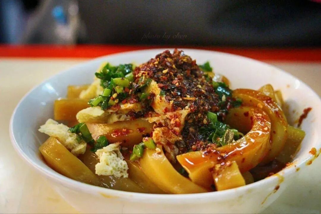 河湟文化青海饮食凉粉酿皮