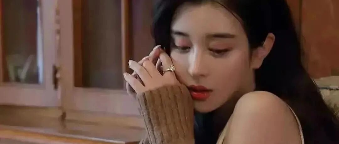 不同国家小电影的风土文化也不同！？看完女主角自传...岛国果然没让我失望！